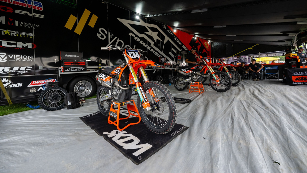 Engine Ice Continues Support of AEO Powersports Racing Team for the 2026 Supercross and Motocross Season